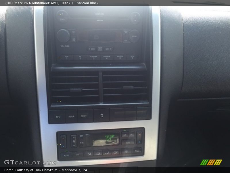 Black / Charcoal Black 2007 Mercury Mountaineer AWD