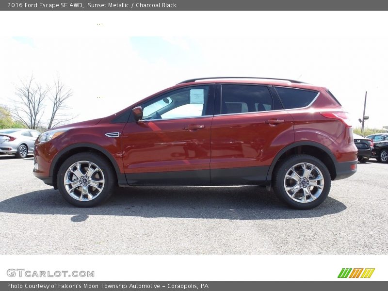 Sunset Metallic / Charcoal Black 2016 Ford Escape SE 4WD