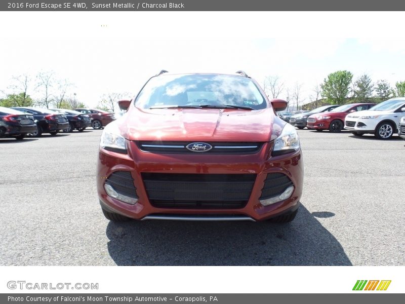 Sunset Metallic / Charcoal Black 2016 Ford Escape SE 4WD