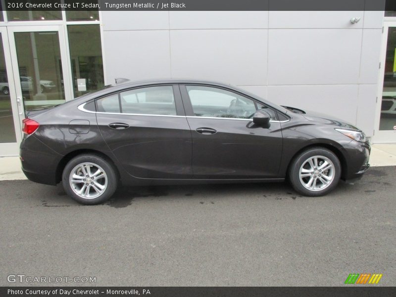Tungsten Metallic / Jet Black 2016 Chevrolet Cruze LT Sedan