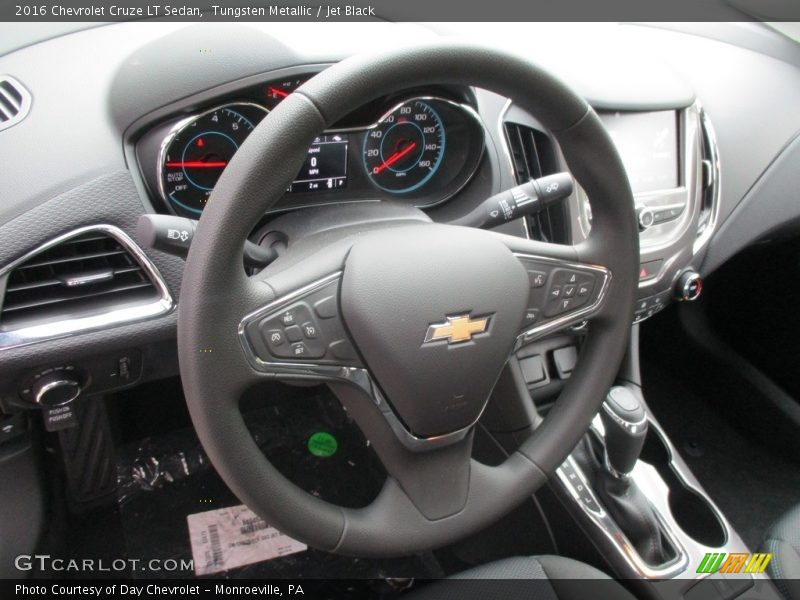 Tungsten Metallic / Jet Black 2016 Chevrolet Cruze LT Sedan