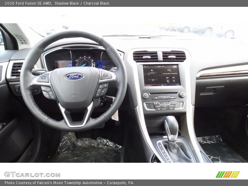 Shadow Black / Charcoal Black 2016 Ford Fusion SE AWD