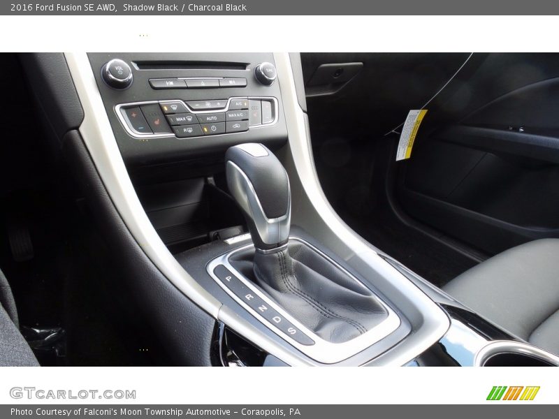 Shadow Black / Charcoal Black 2016 Ford Fusion SE AWD