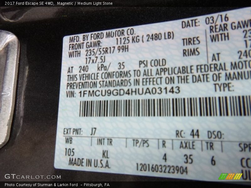 Magnetic / Medium Light Stone 2017 Ford Escape SE 4WD