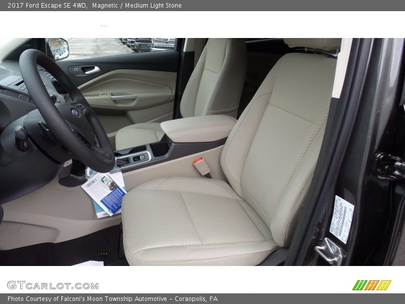 Magnetic / Medium Light Stone 2017 Ford Escape SE 4WD