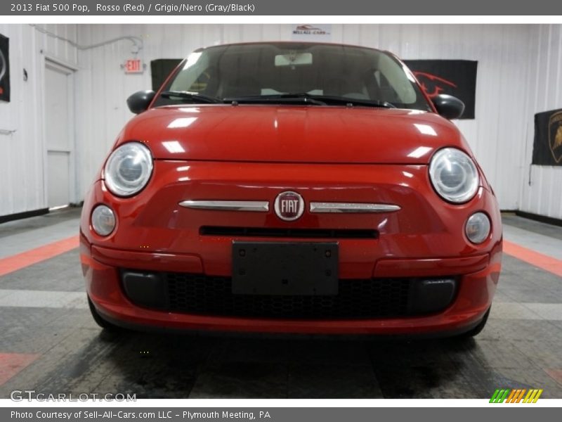 Rosso (Red) / Grigio/Nero (Gray/Black) 2013 Fiat 500 Pop