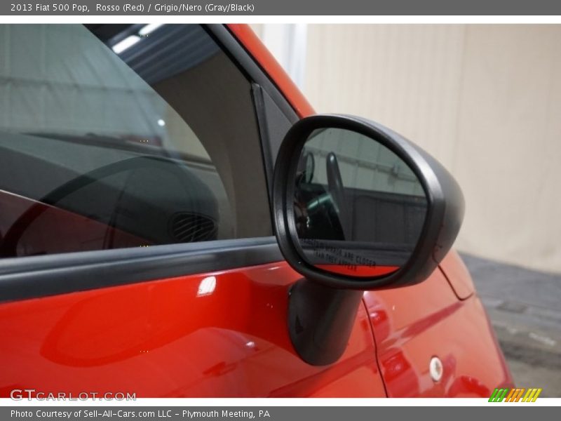 Rosso (Red) / Grigio/Nero (Gray/Black) 2013 Fiat 500 Pop