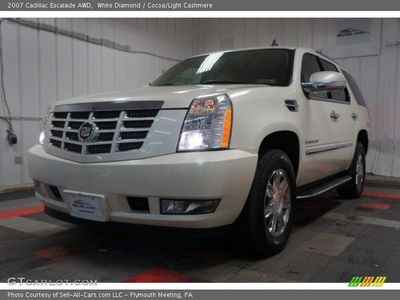 White Diamond / Cocoa/Light Cashmere 2007 Cadillac Escalade AWD