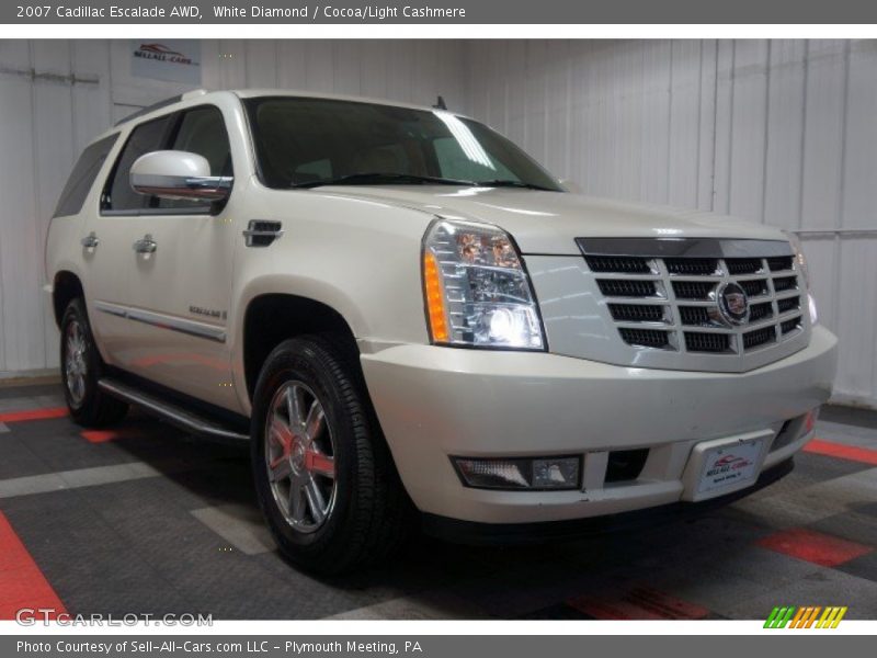 White Diamond / Cocoa/Light Cashmere 2007 Cadillac Escalade AWD