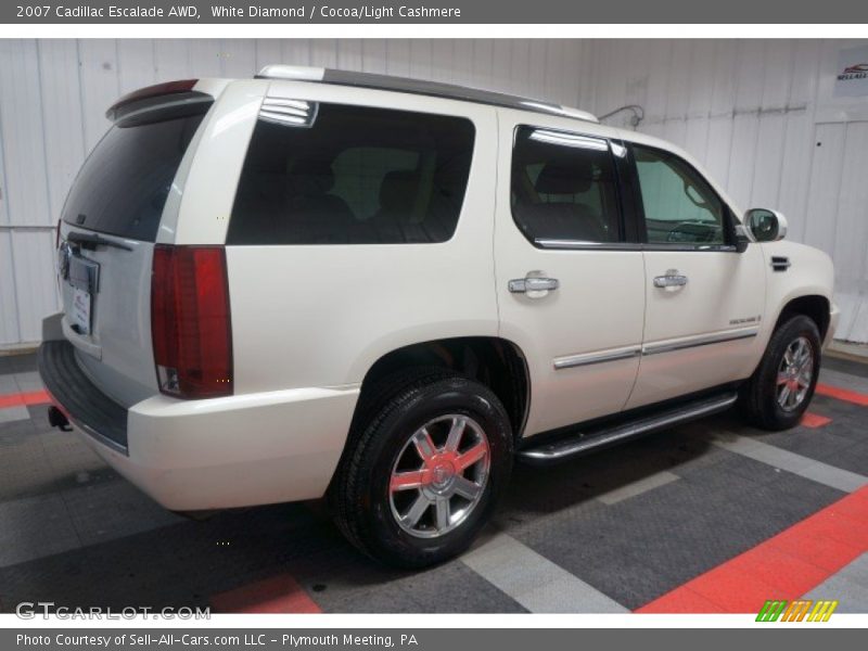 White Diamond / Cocoa/Light Cashmere 2007 Cadillac Escalade AWD