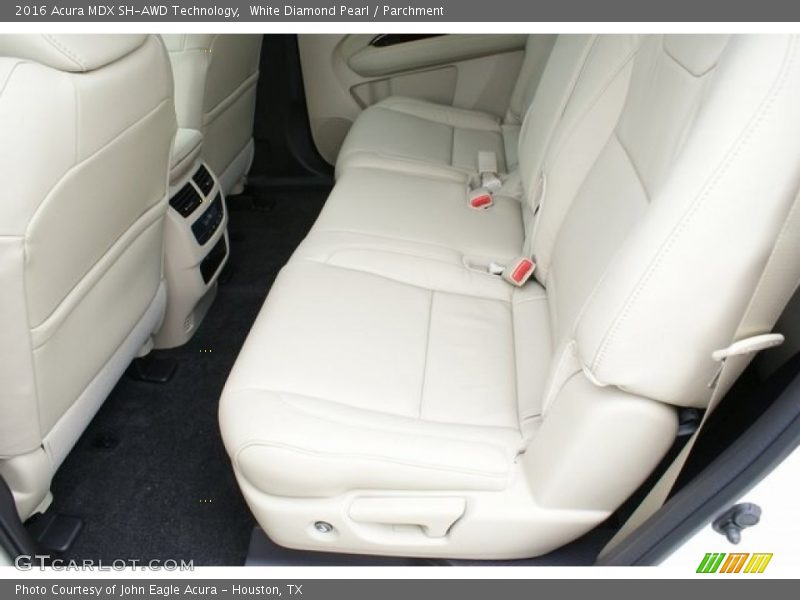 White Diamond Pearl / Parchment 2016 Acura MDX SH-AWD Technology