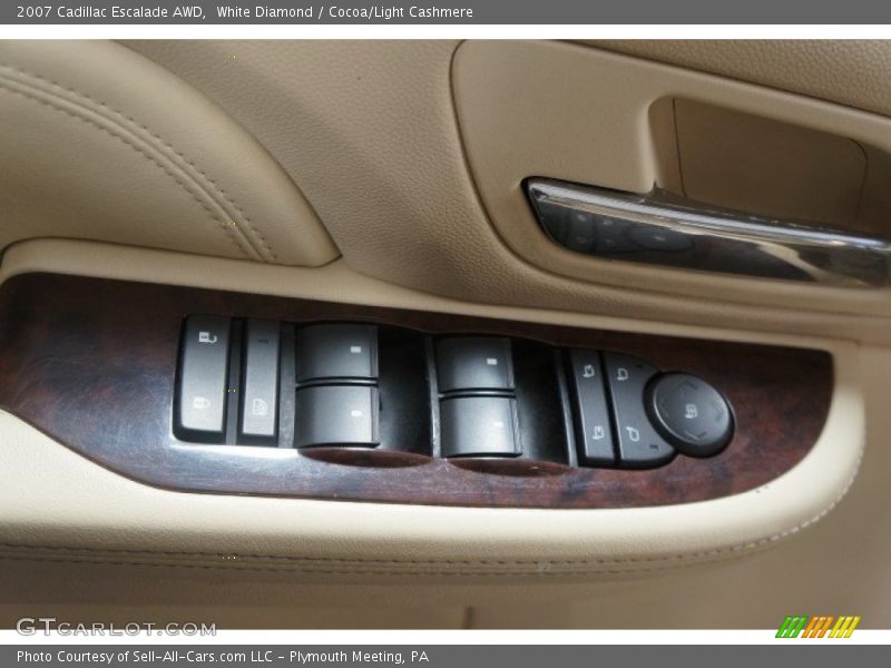 White Diamond / Cocoa/Light Cashmere 2007 Cadillac Escalade AWD