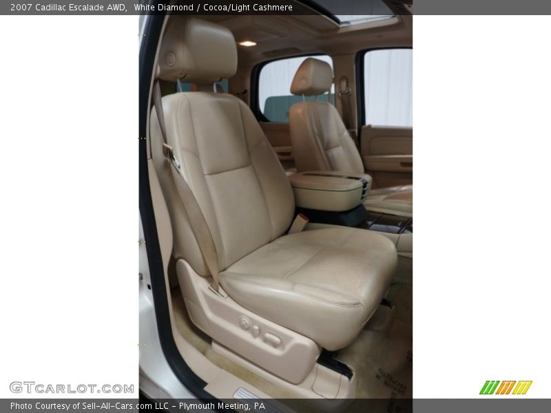 White Diamond / Cocoa/Light Cashmere 2007 Cadillac Escalade AWD