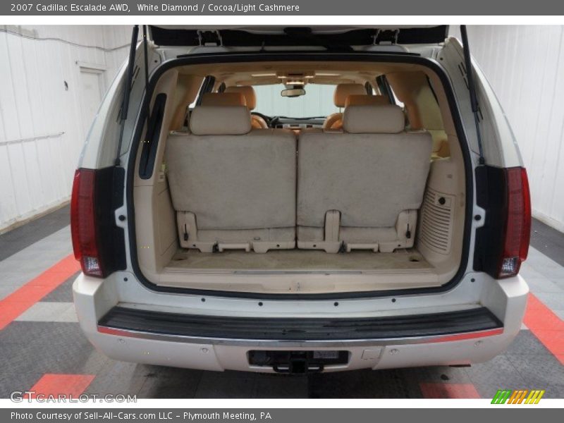 White Diamond / Cocoa/Light Cashmere 2007 Cadillac Escalade AWD
