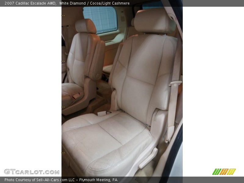 White Diamond / Cocoa/Light Cashmere 2007 Cadillac Escalade AWD