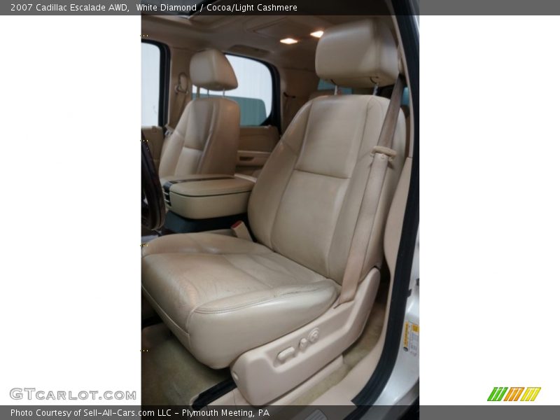 White Diamond / Cocoa/Light Cashmere 2007 Cadillac Escalade AWD