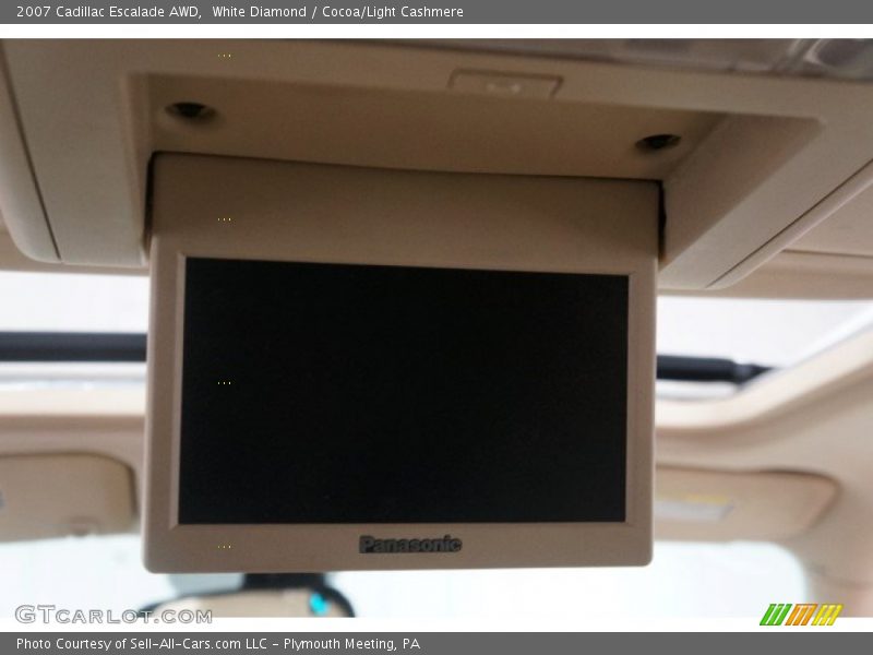 White Diamond / Cocoa/Light Cashmere 2007 Cadillac Escalade AWD