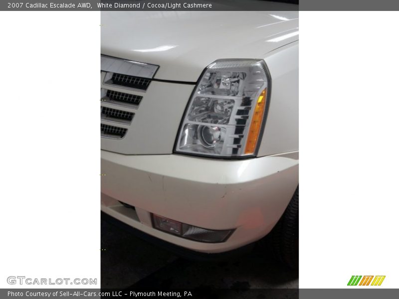 White Diamond / Cocoa/Light Cashmere 2007 Cadillac Escalade AWD