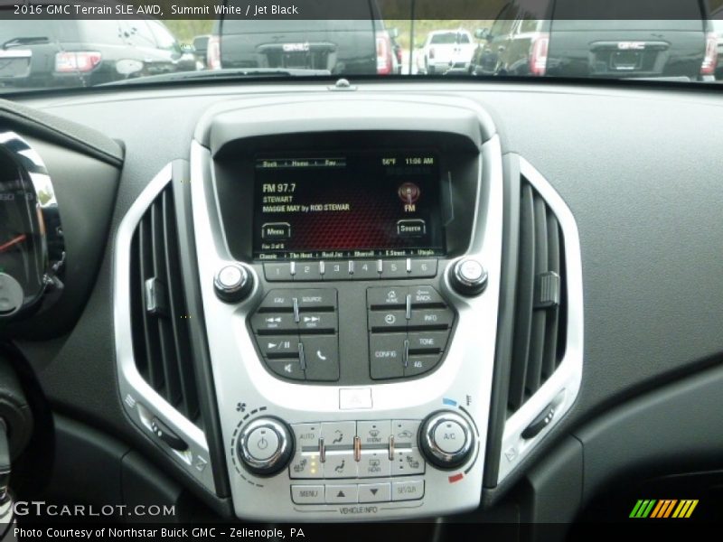 Summit White / Jet Black 2016 GMC Terrain SLE AWD
