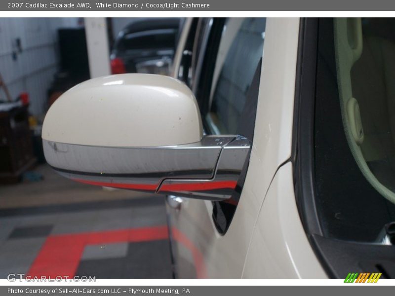White Diamond / Cocoa/Light Cashmere 2007 Cadillac Escalade AWD