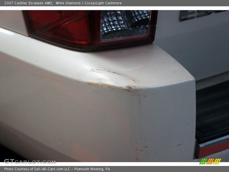 White Diamond / Cocoa/Light Cashmere 2007 Cadillac Escalade AWD