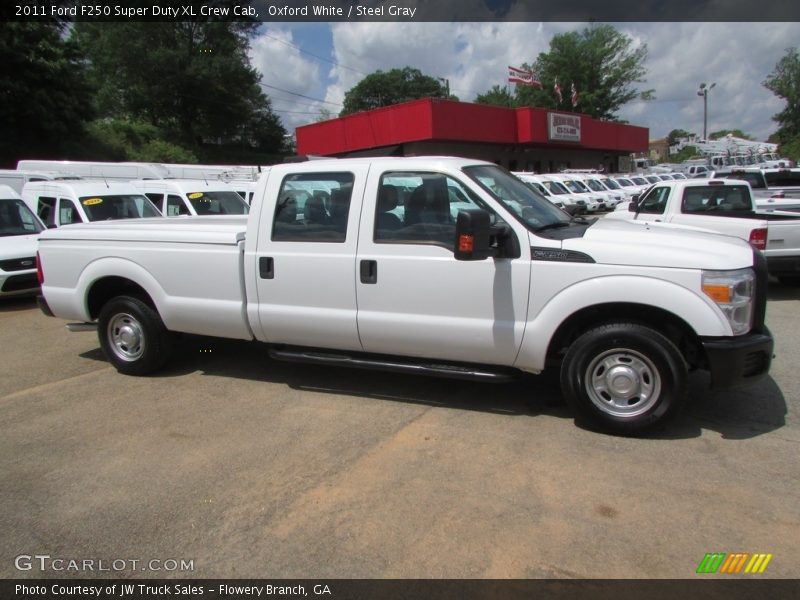 Oxford White / Steel Gray 2011 Ford F250 Super Duty XL Crew Cab