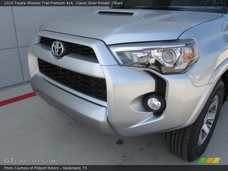 Classic Silver Metallic / Black 2016 Toyota 4Runner Trail Premium 4x4