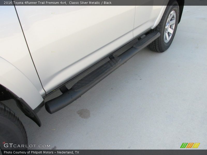 Classic Silver Metallic / Black 2016 Toyota 4Runner Trail Premium 4x4