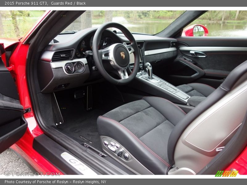 Black Interior - 2015 911 GT3 