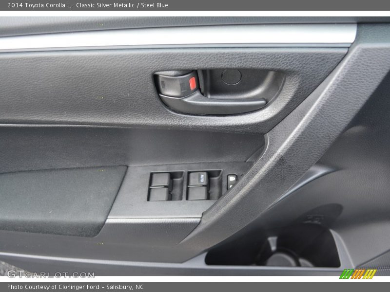 Classic Silver Metallic / Steel Blue 2014 Toyota Corolla L