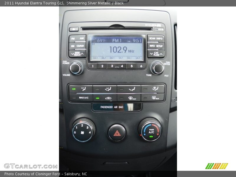 Shimmering Silver Metallic / Black 2011 Hyundai Elantra Touring GLS