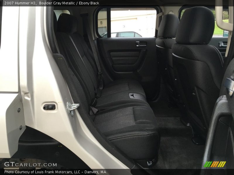 Boulder Gray Metallic / Ebony Black 2007 Hummer H3