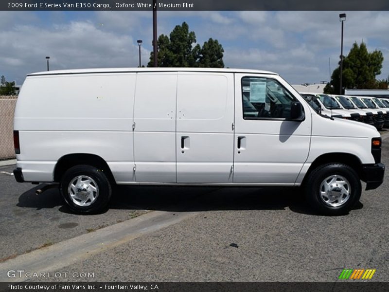 Oxford White / Medium Flint 2009 Ford E Series Van E150 Cargo
