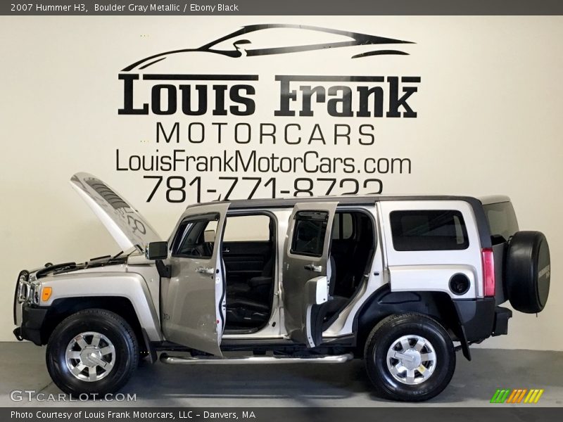 Boulder Gray Metallic / Ebony Black 2007 Hummer H3