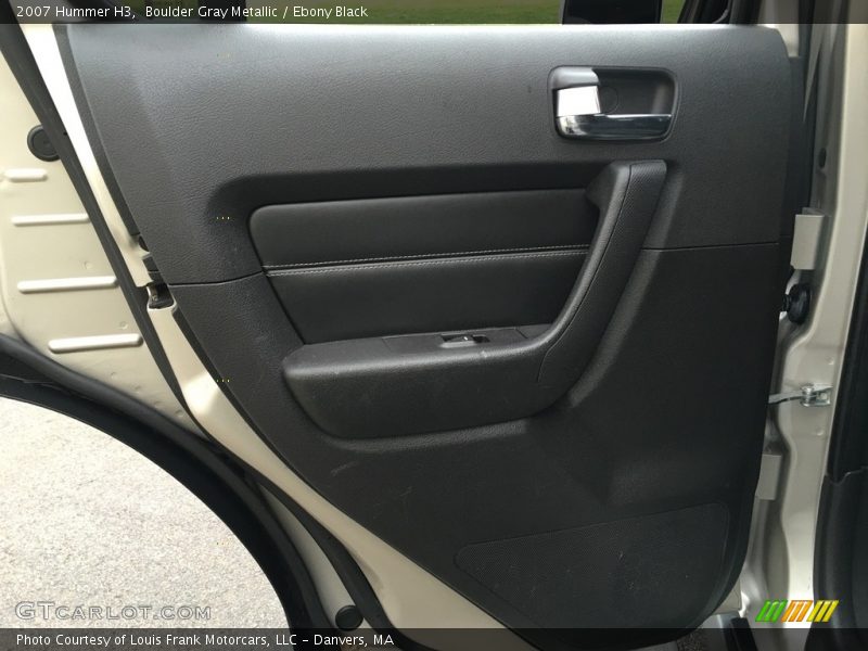 Boulder Gray Metallic / Ebony Black 2007 Hummer H3