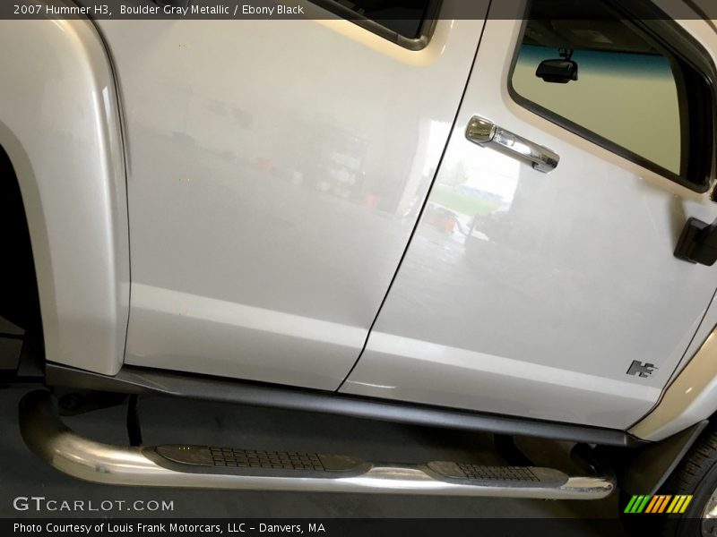 Boulder Gray Metallic / Ebony Black 2007 Hummer H3