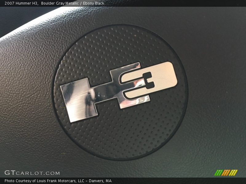 Boulder Gray Metallic / Ebony Black 2007 Hummer H3