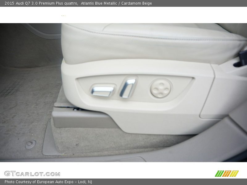 Atlantis Blue Metallic / Cardamom Beige 2015 Audi Q7 3.0 Premium Plus quattro