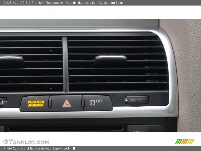 Atlantis Blue Metallic / Cardamom Beige 2015 Audi Q7 3.0 Premium Plus quattro