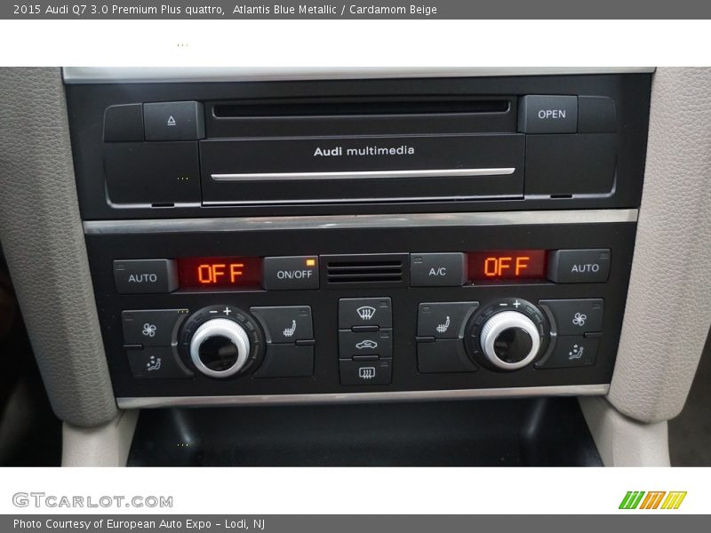 Atlantis Blue Metallic / Cardamom Beige 2015 Audi Q7 3.0 Premium Plus quattro