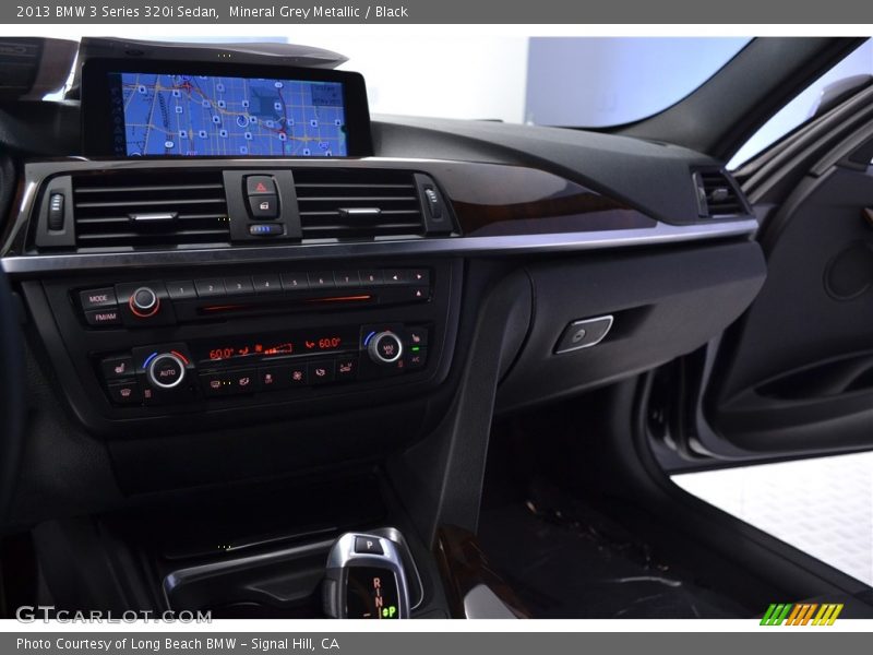 Mineral Grey Metallic / Black 2013 BMW 3 Series 320i Sedan