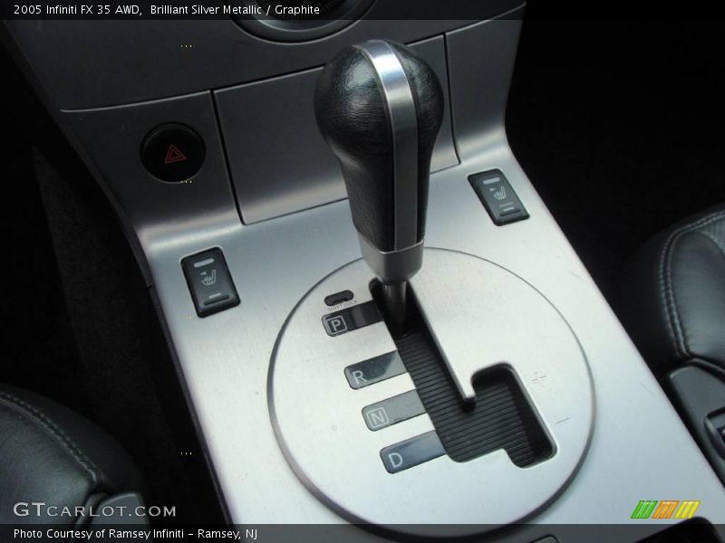 Brilliant Silver Metallic / Graphite 2005 Infiniti FX 35 AWD