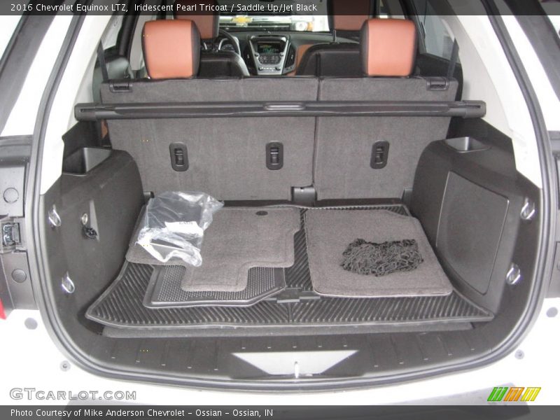 Iridescent Pearl Tricoat / Saddle Up/Jet Black 2016 Chevrolet Equinox LTZ