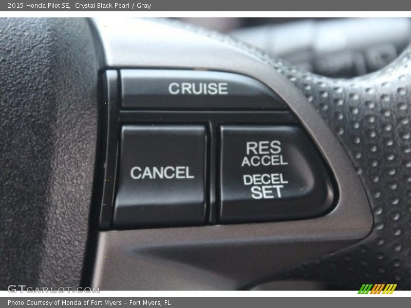 Crystal Black Pearl / Gray 2015 Honda Pilot SE
