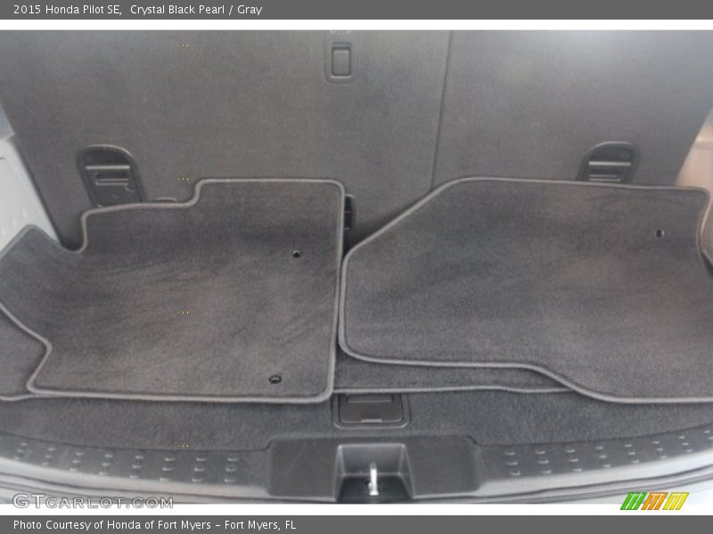 Crystal Black Pearl / Gray 2015 Honda Pilot SE