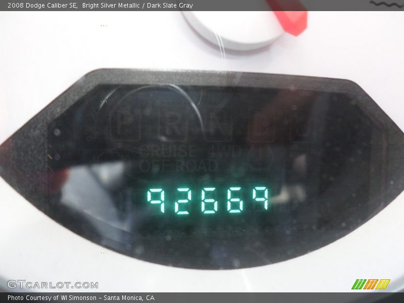 Bright Silver Metallic / Dark Slate Gray 2008 Dodge Caliber SE