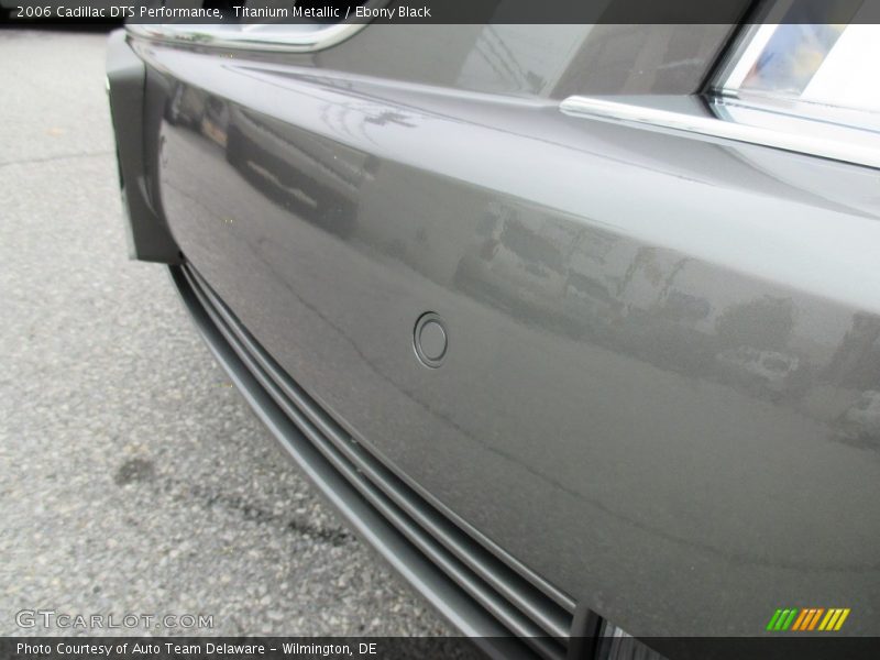 Titanium Metallic / Ebony Black 2006 Cadillac DTS Performance