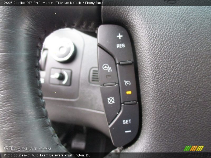 Titanium Metallic / Ebony Black 2006 Cadillac DTS Performance