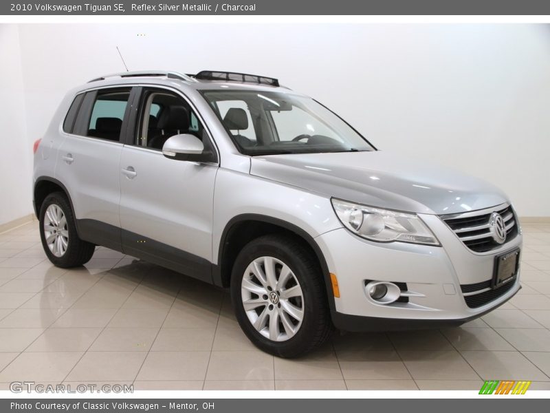 Reflex Silver Metallic / Charcoal 2010 Volkswagen Tiguan SE