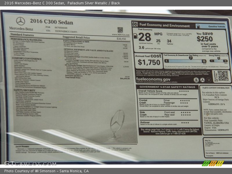 Palladium Silver Metallic / Black 2016 Mercedes-Benz C 300 Sedan